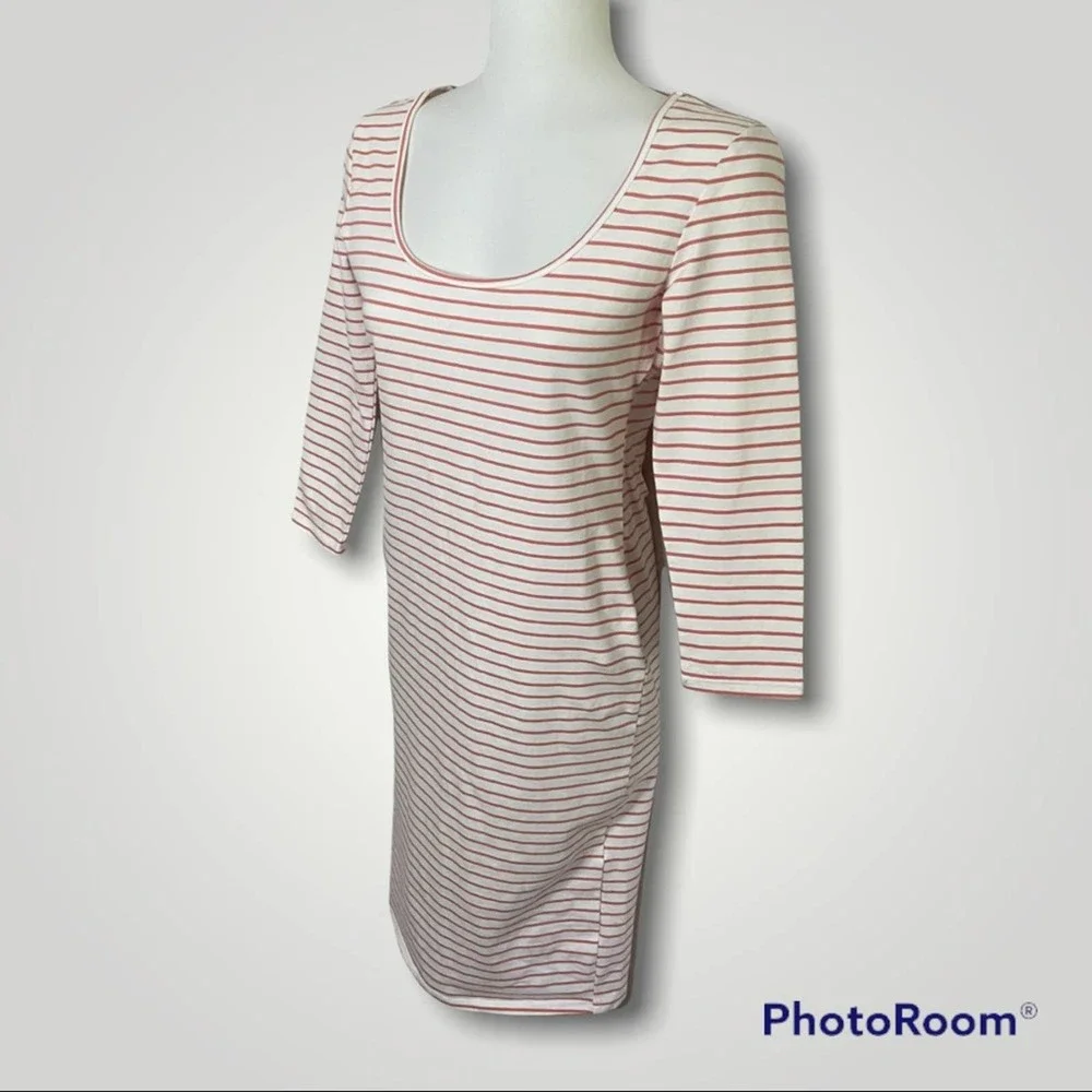 Forever 21 White & Coral Stripe Bodycon Dress - Picture 4 of 16